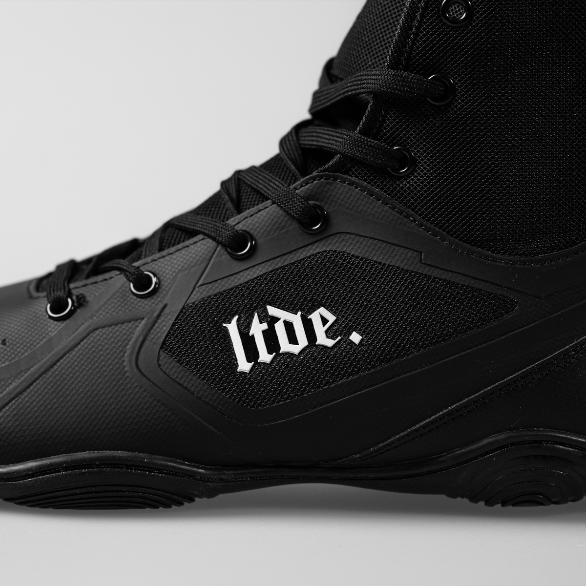 Ua sales boxing shoes