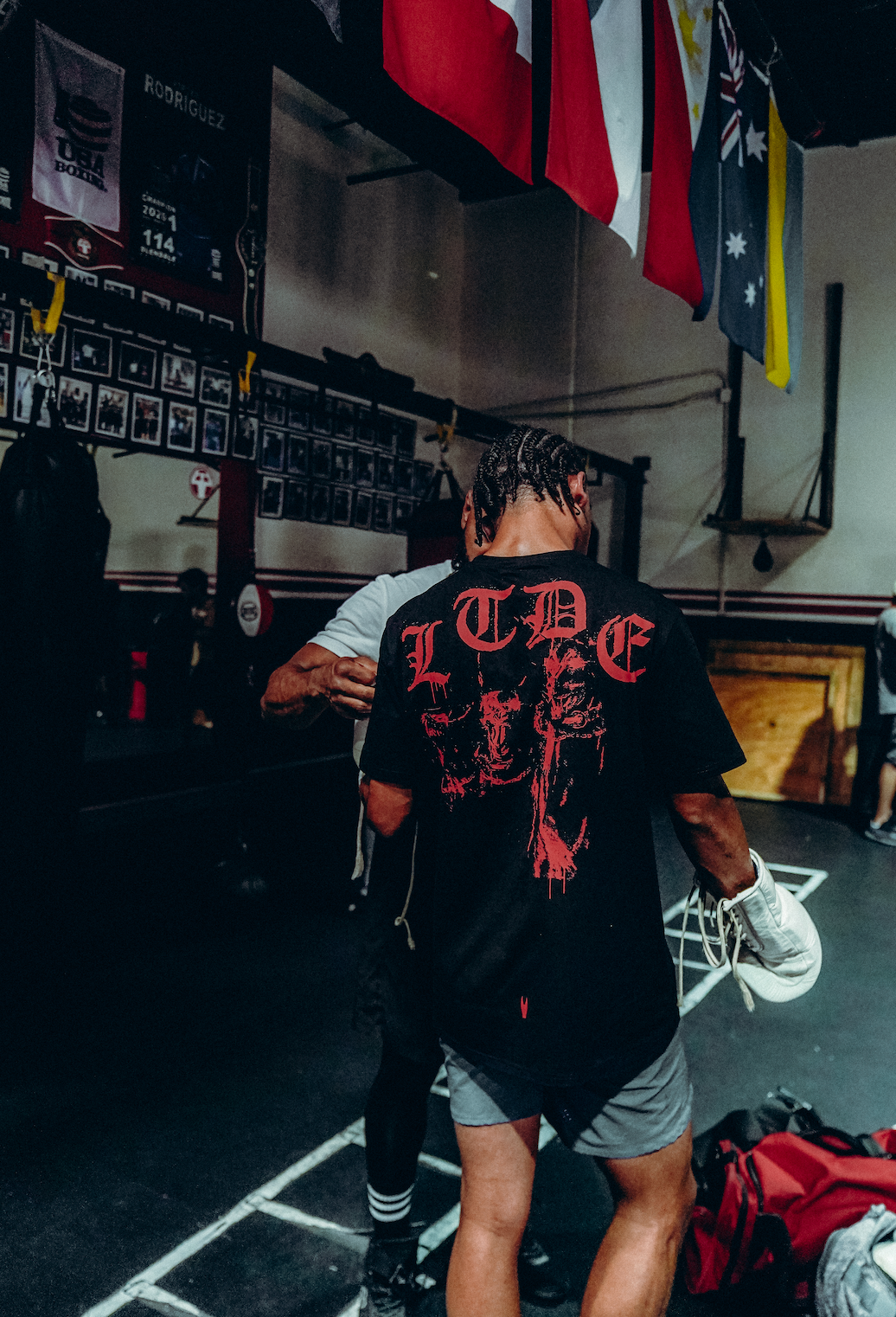 Formidable - Premium Tee - Black/Red